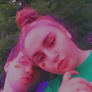 Meet your Posher, Ana